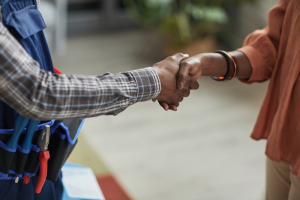Handyman, Handyman Bill Can Kansas City, Signs You Need to Call a Handyman Instead of DIYing Your Home RepairAdobeStock_409919625